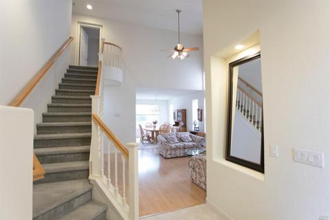 350 Winemaker Way, Windsor, CA 95492 photo 4