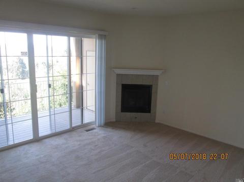 300 Locust Dr #34, Vallejo, CA 94591 photo 6