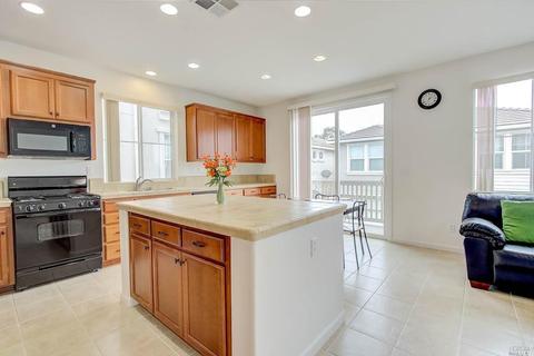 1079 Azevedo Ranch Rd, Vallejo, CA 94591 photo 2