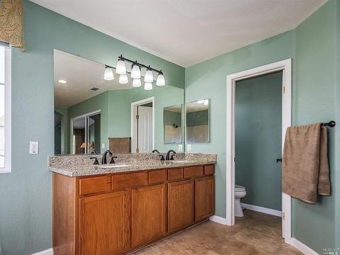 6689 Sawgrass Ln, Vallejo, CA 94591 photo 32