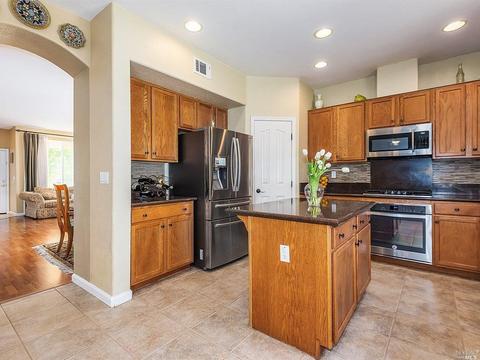 6689 Sawgrass Ln, Vallejo, CA 94591 photo 17