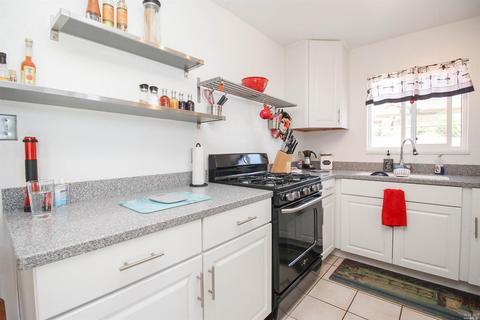 460 Gillcrest Ave, Vallejo, CA 94591 photo 25