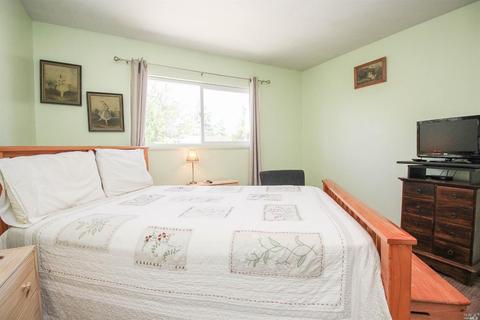 460 Gillcrest Ave, Vallejo, CA 94591 photo 13