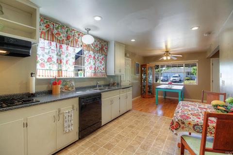 121 Allen Ave, Cloverdale, CA 95425 photo 10