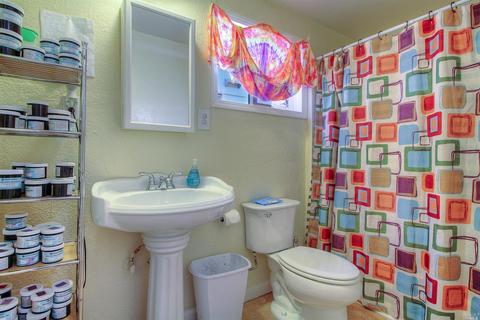 121 Allen Ave, Cloverdale, CA 95425 photo 24
