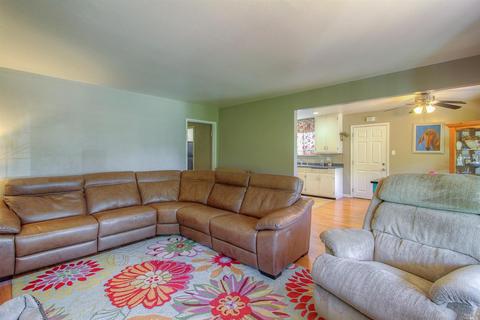 121 Allen Ave, Cloverdale, CA 95425 photo 13