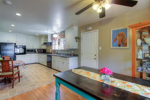 121 Allen Ave, Cloverdale, CA 95425 photo 6