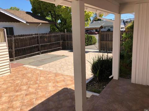 147 Downie Dr, Vallejo, CA 94589 photo 3