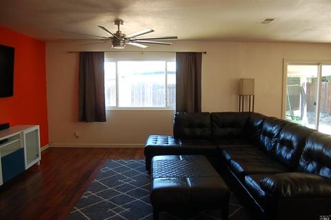 313 Springvalley Dr, Vacaville, CA 95687 photo 7