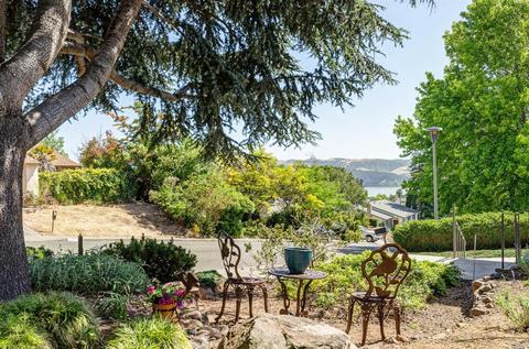 435 Ofarrell Dr, Benicia, CA 94510 photo 3