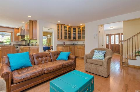 435 Ofarrell Dr, Benicia, CA 94510 photo 13