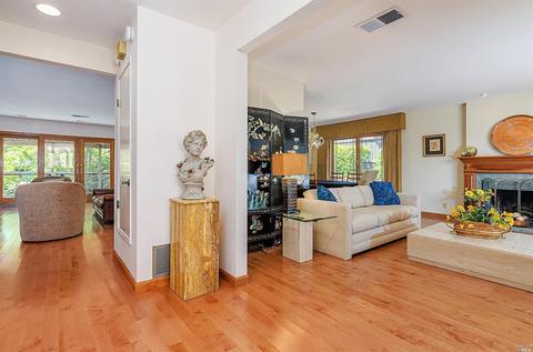 435 Ofarrell Dr, Benicia, CA 94510 photo 5