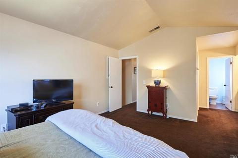 377 Wilson Ln, Windsor, CA 95492 photo 21