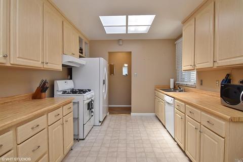 133 Lamont Ct, Vallejo, CA 94591 photo 3