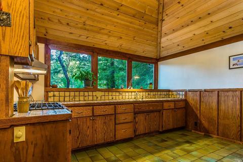 25890 Poppy Dr, Willits, CA 95490 photo 5