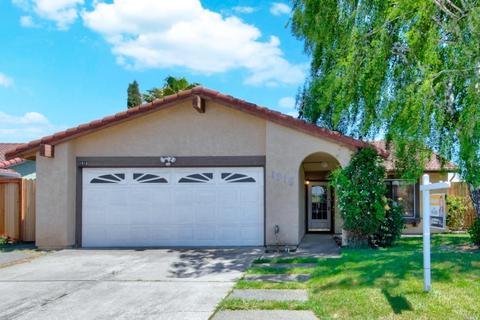 1918 Vine Dr, Fairfield, CA 94533 photo 1