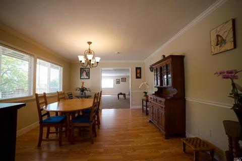 1224 Vienna Ct, Fairfield, CA 94533 photo 11