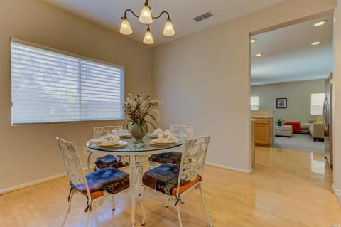 4313 Trinity Meadows Ln, Fairfield, CA 94534 photo 5