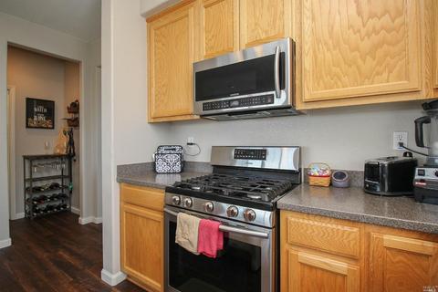 1533 Bailey Dr, Fairfield, CA 94534 photo 18