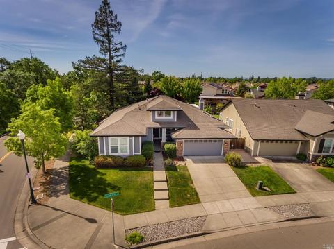 1121 Castelletto Pl, Windsor, CA 95492 photo 2
