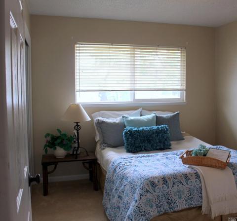1404 Sarkesian Dr, Petaluma, CA 94954 photo 10