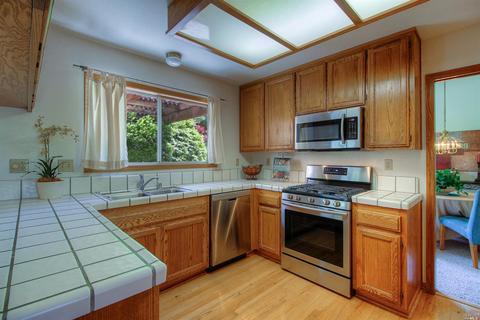 110 Summer Wheat Dr, Windsor, CA 95492 photo 13