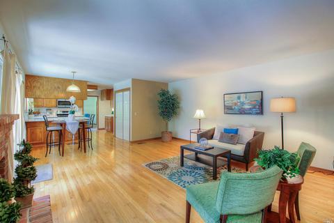110 Summer Wheat Dr, Windsor, CA 95492 photo 16