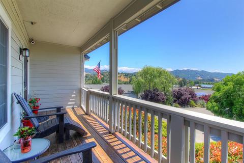7 Hillside Ct, Cloverdale, CA 95425 photo 5