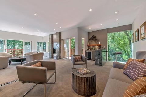 667 Sequoia Valley Rd, Mill Valley, CA 94941 photo 1