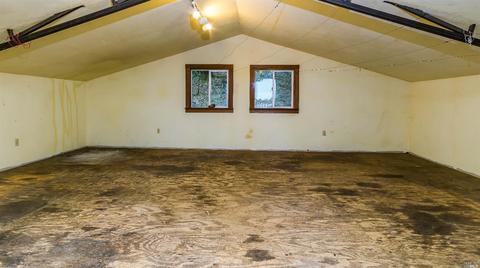 Undisclosed, Willits, CA 95490 photo 22