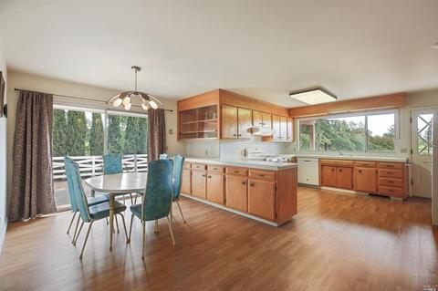 911 E Napa St, Sonoma, CA 95476 photo 4