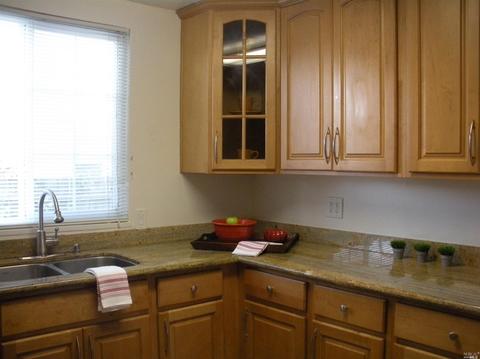 402 Sheldon Ave, Vallejo, CA 94591 photo 4