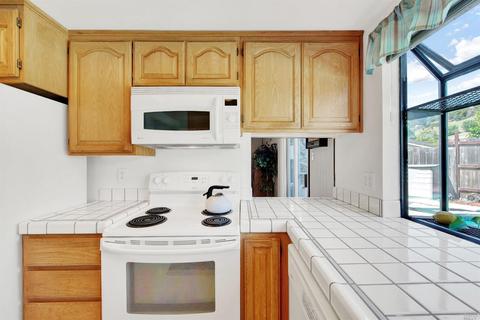 141 Yuma Ct, Vacaville, CA 95688 photo 13