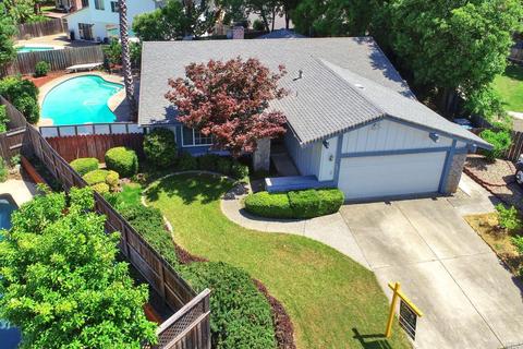 141 Yuma Ct, Vacaville, CA 95688 photo 4