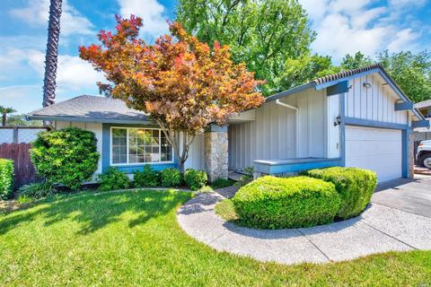 141 Yuma Ct, Vacaville, CA 95688 photo 5