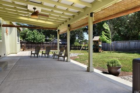 453 Riesling St, Cloverdale, CA 95425 photo 10
