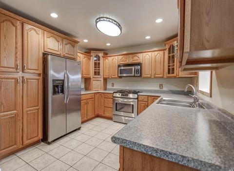 113 Rae Ct, Vallejo, CA 94591 photo 6