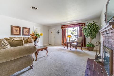 113 Rae Ct, Vallejo, CA 94591 photo 4