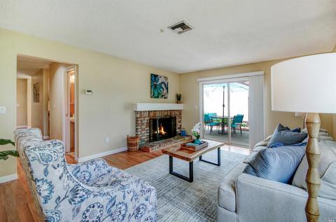 53 Vineyard Cir, Sonoma, CA 95476 photo 9