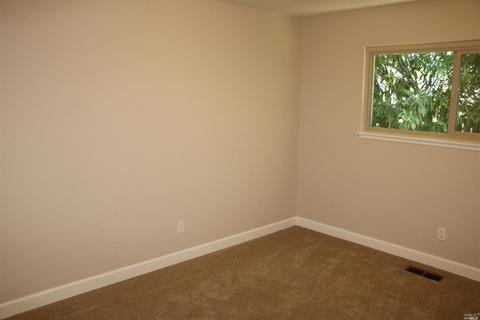 2453 Carnation Dr, Fairfield, CA 94533 photo 15