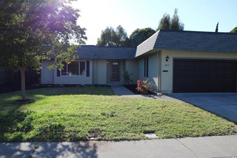 2453 Carnation Dr, Fairfield, CA 94533 photo 17