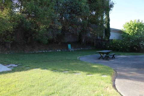 2453 Carnation Dr, Fairfield, CA 94533 photo 6