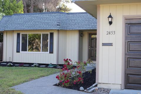 2453 Carnation Dr, Fairfield, CA 94533 photo 1