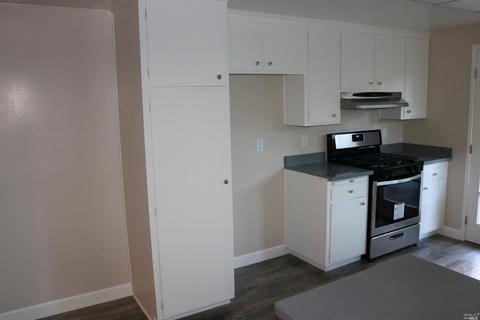 2453 Carnation Dr, Fairfield, CA 94533 photo 9