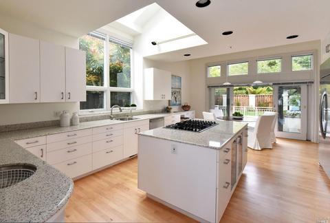 58 Great Circle Dr, Mill Valley, CA 94941 photo 8