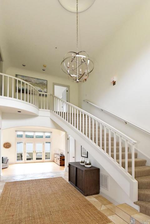 58 Great Circle Dr, Mill Valley, CA 94941 photo 2