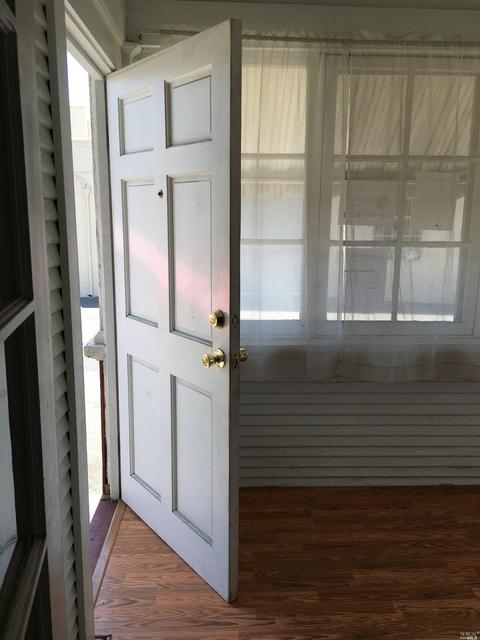 736 Arkansas St, Vallejo, CA 94590 photo 2