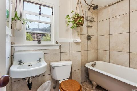 264 B St, Vallejo, CA 94590 photo 25