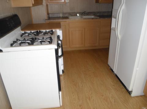 654 Russell St, Vallejo, CA 94591 photo 4