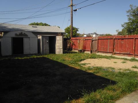 654 Russell St, Vallejo, CA 94591 photo 9
